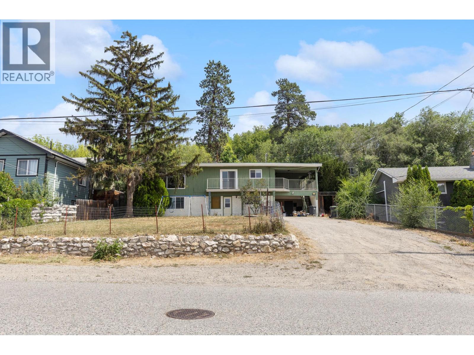 695 Girard Road - 66