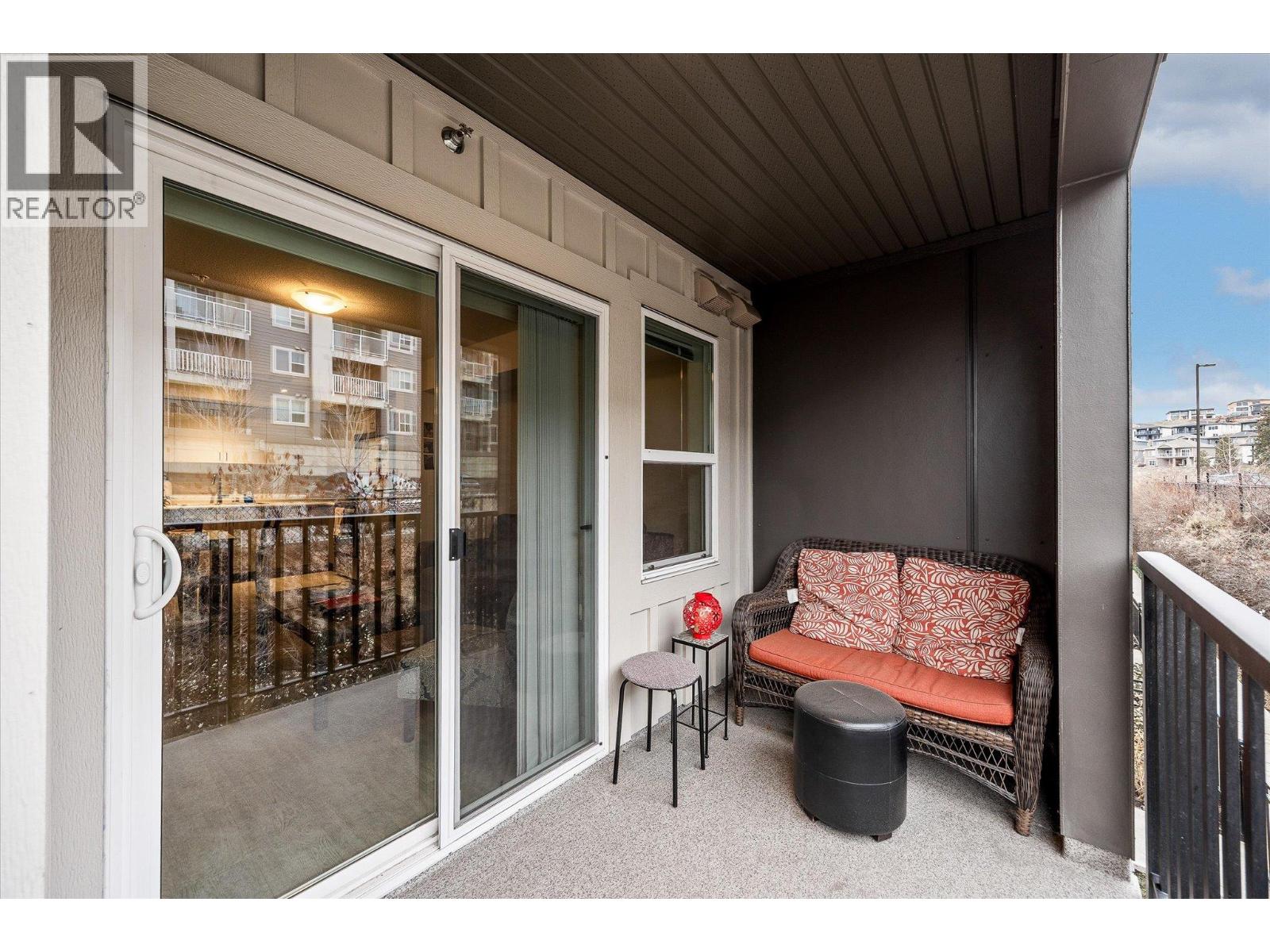 #212 655 Academy Way - 14