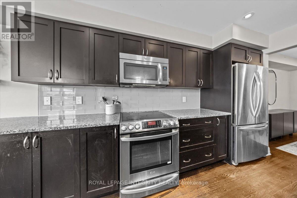 3 Bed, 3 Bath House for Sale in Ottawa – 154 WOODHURST CRESCENT, Ottawa – MLS# X13595142 - Image 35