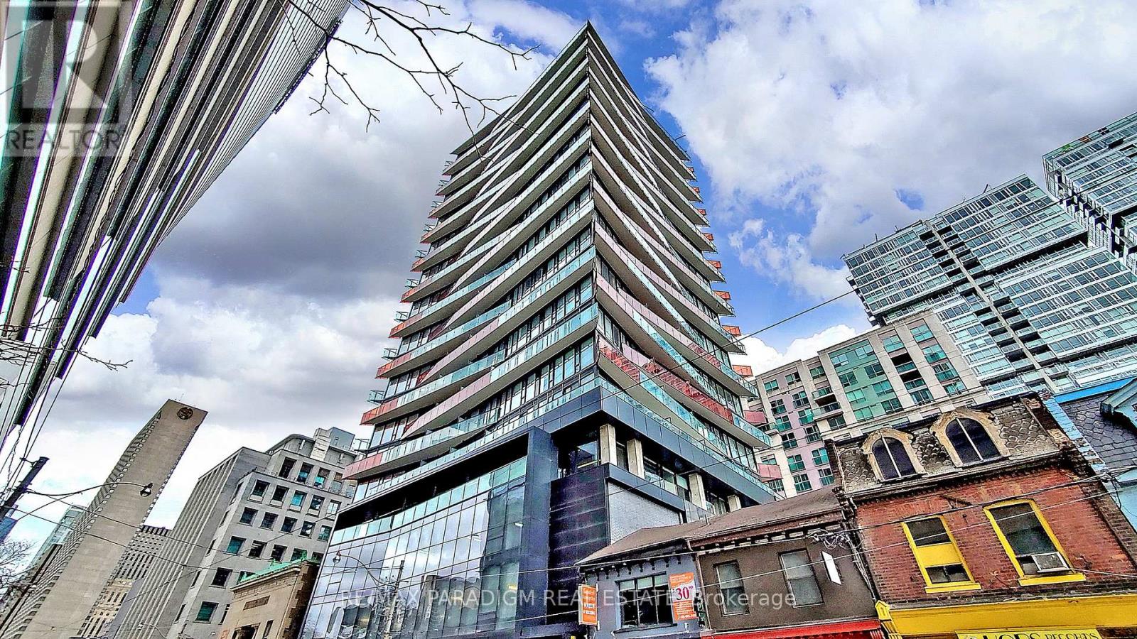 Photo of 215 Queen Street