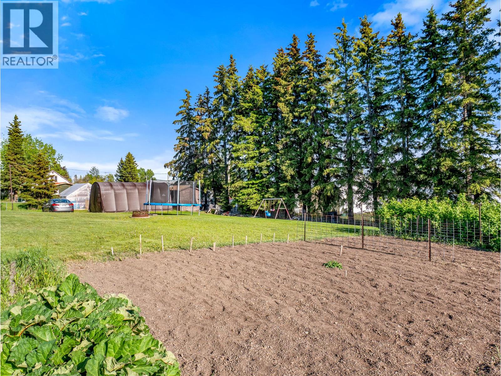 633 404 Avenue - 30