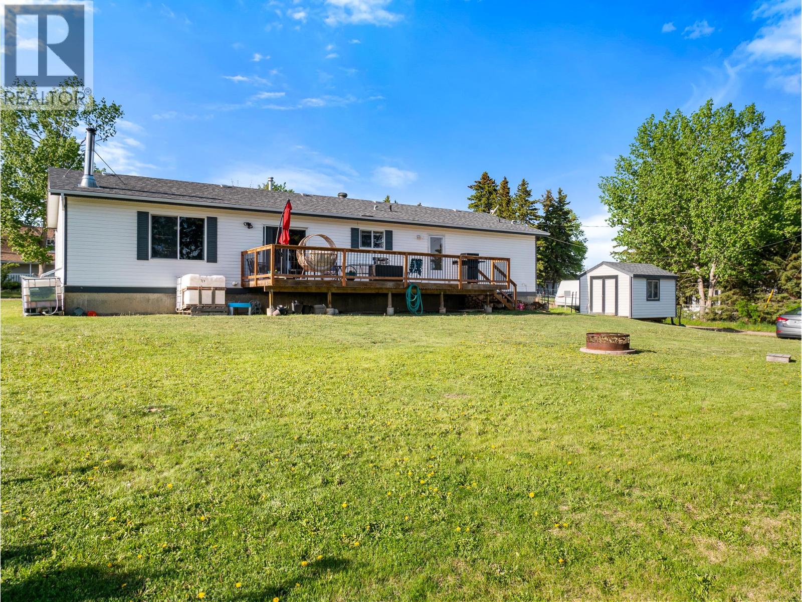 633 404 Avenue - Image 28