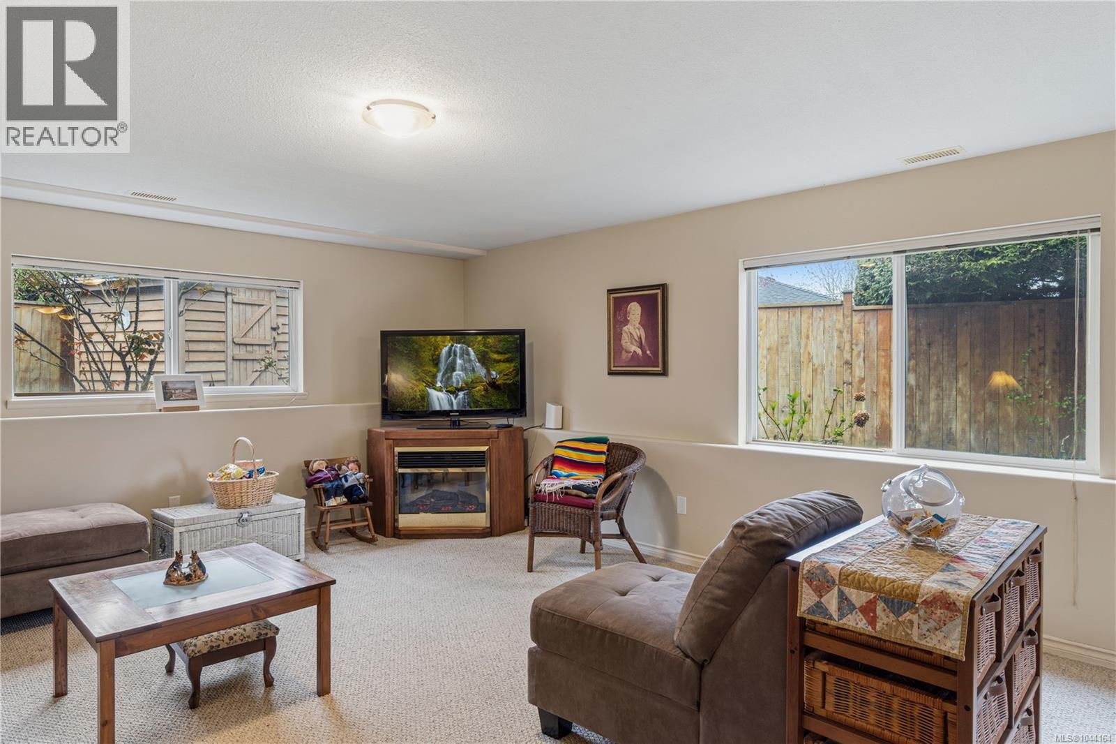 1107 Aery View Way - 24