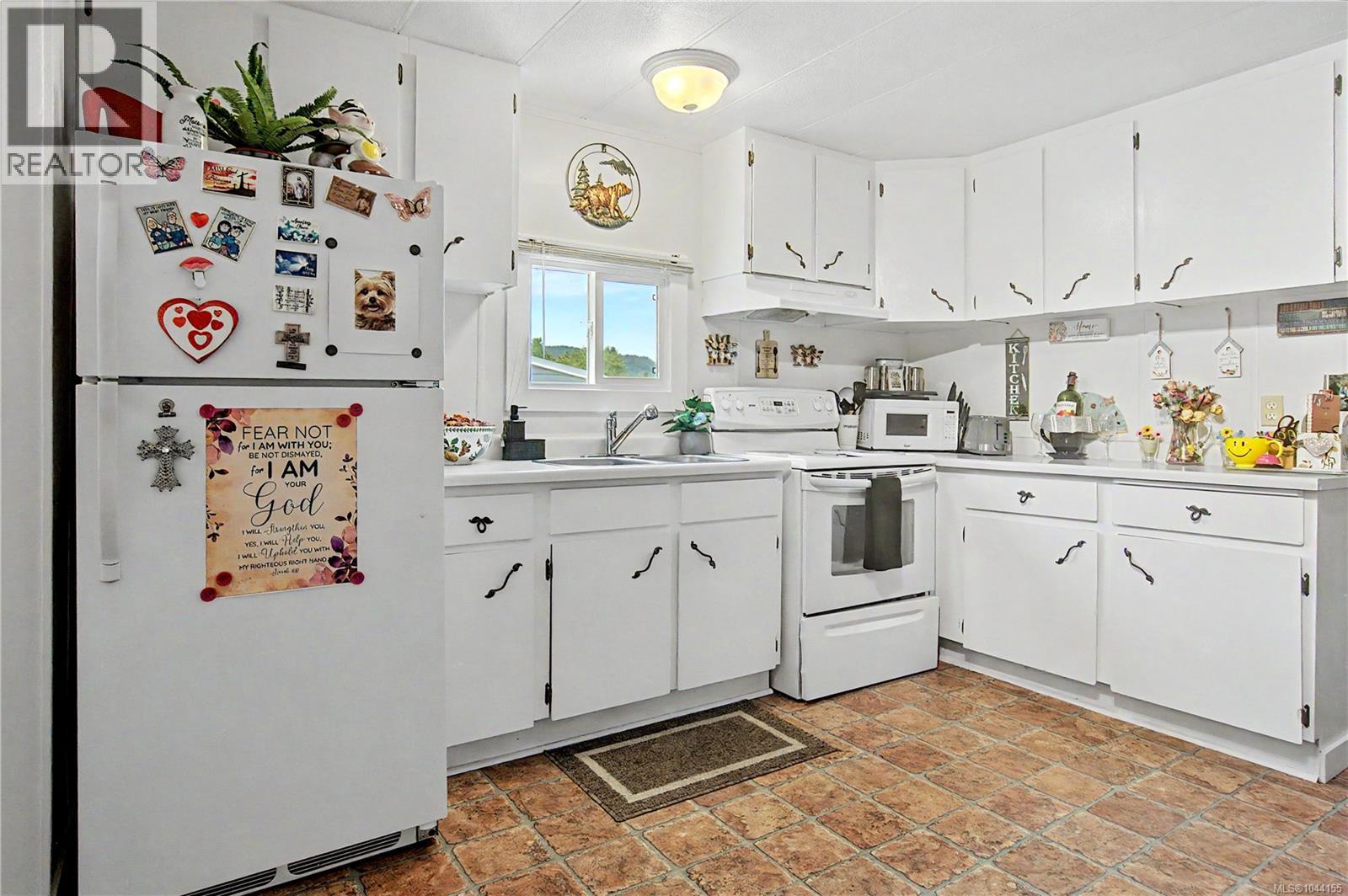 38 Honey Dr - Image 5