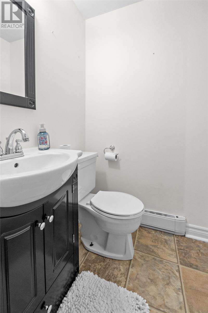 39 Fairweather Avenue thumbnail 18