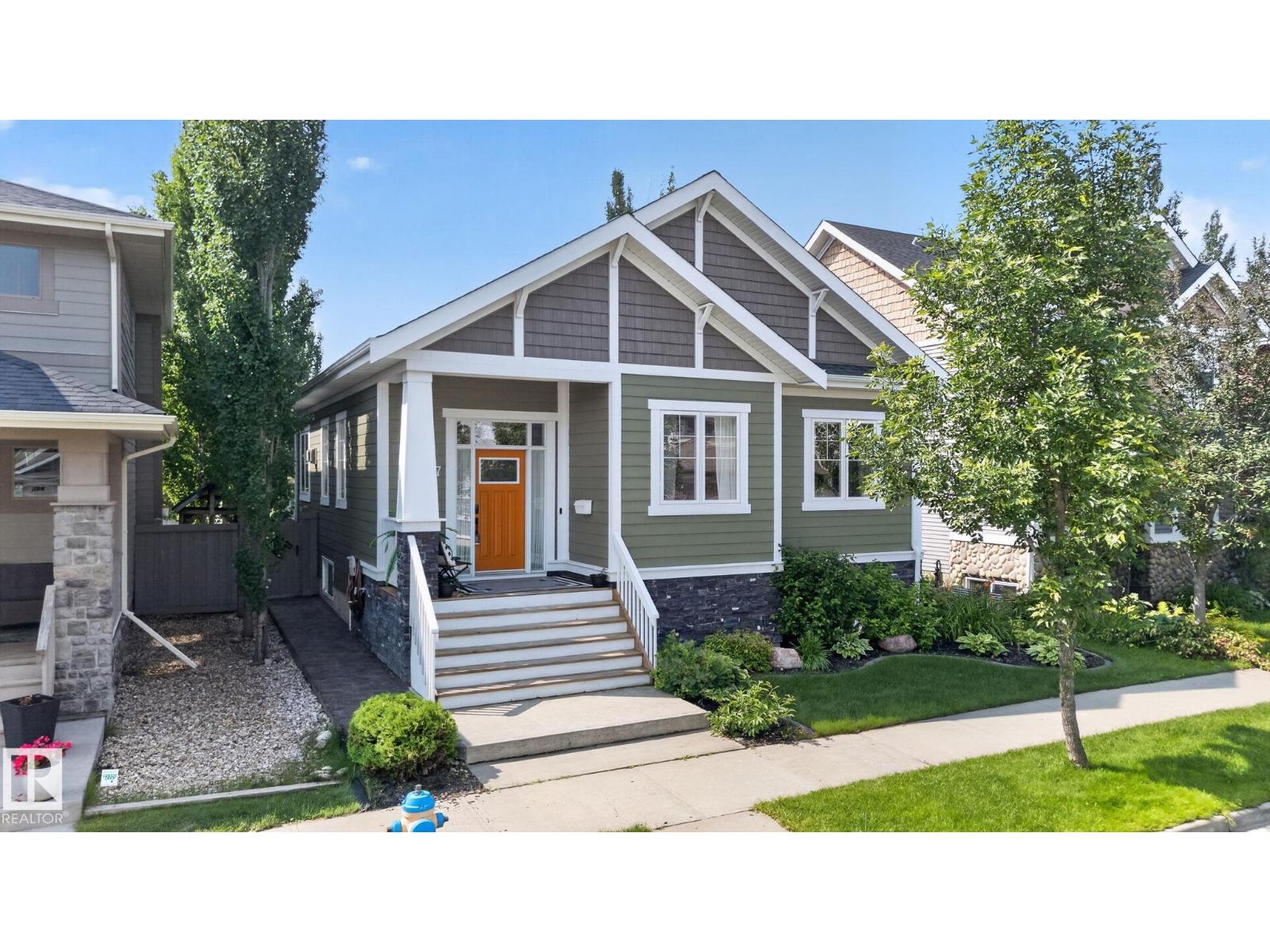 2327 FREZENBERG AV NW, Griesbach, Edmonton photo 1