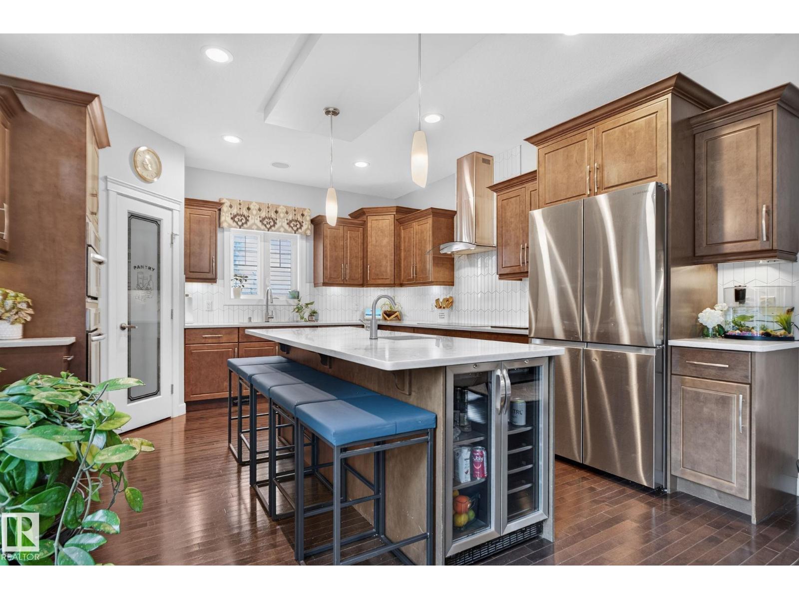 2327 FREZENBERG AV NW - Image 16