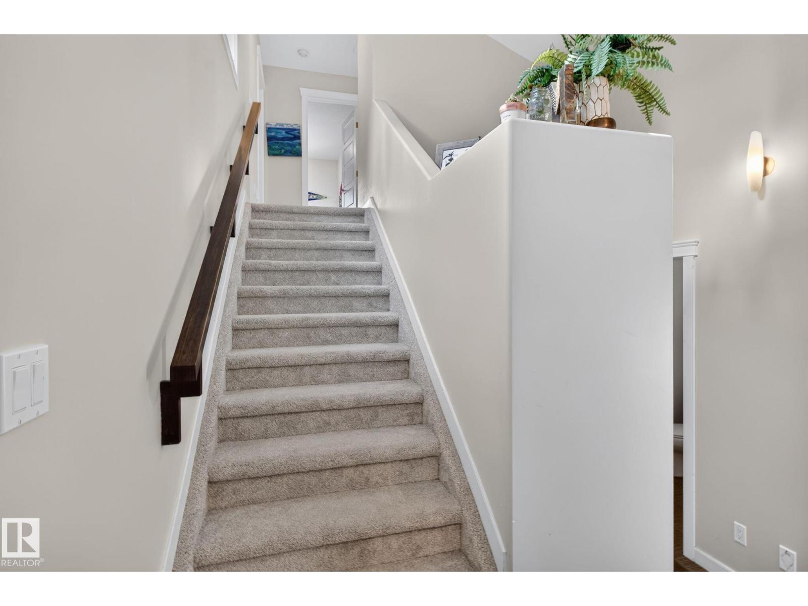 2327 FREZENBERG AV NW - Image 20