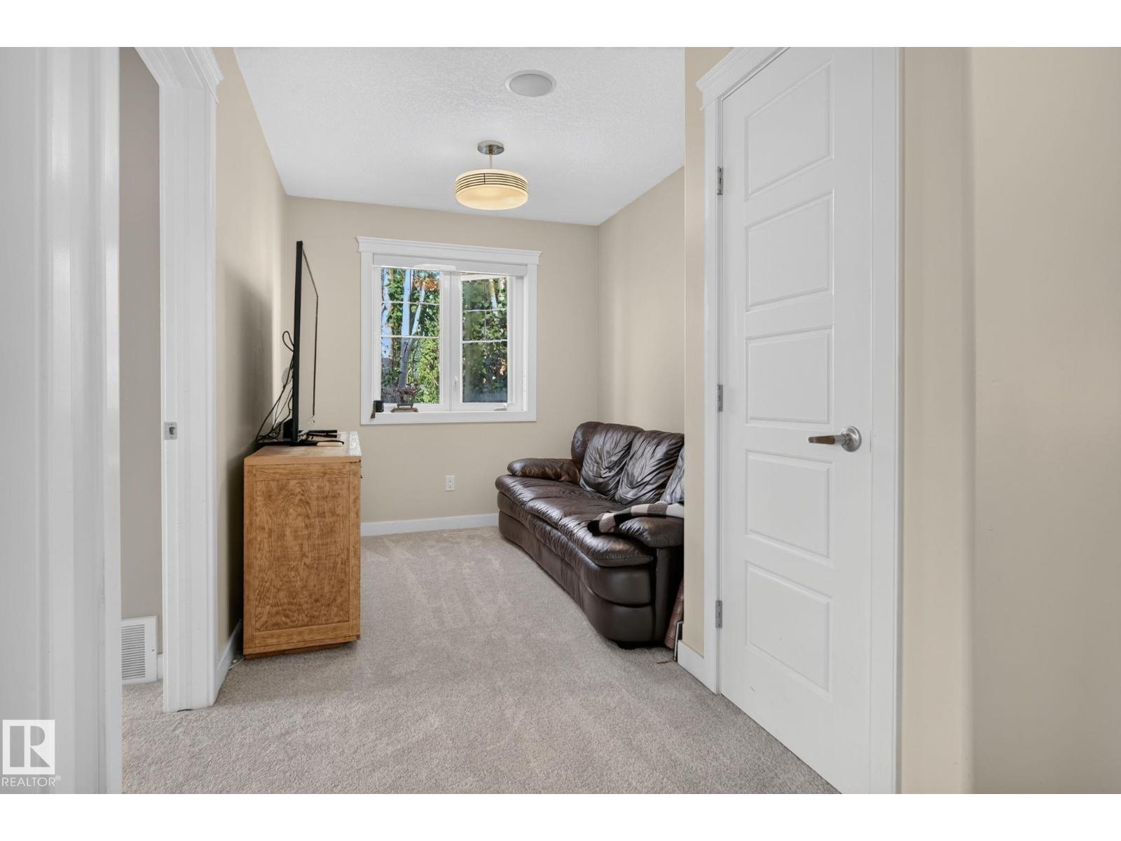 2327 FREZENBERG AV NW - Image 27