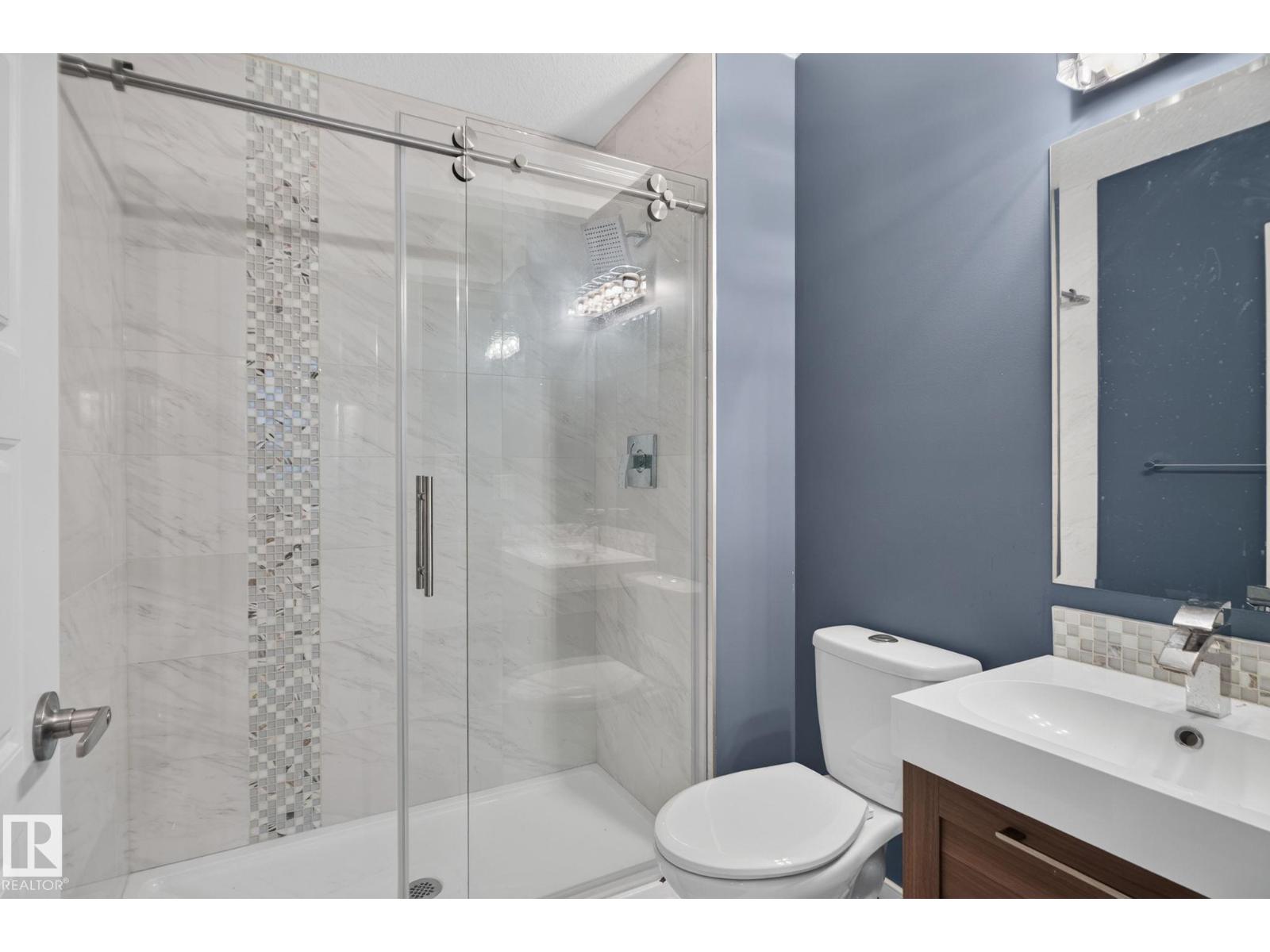 2327 FREZENBERG AV NW - Image 39