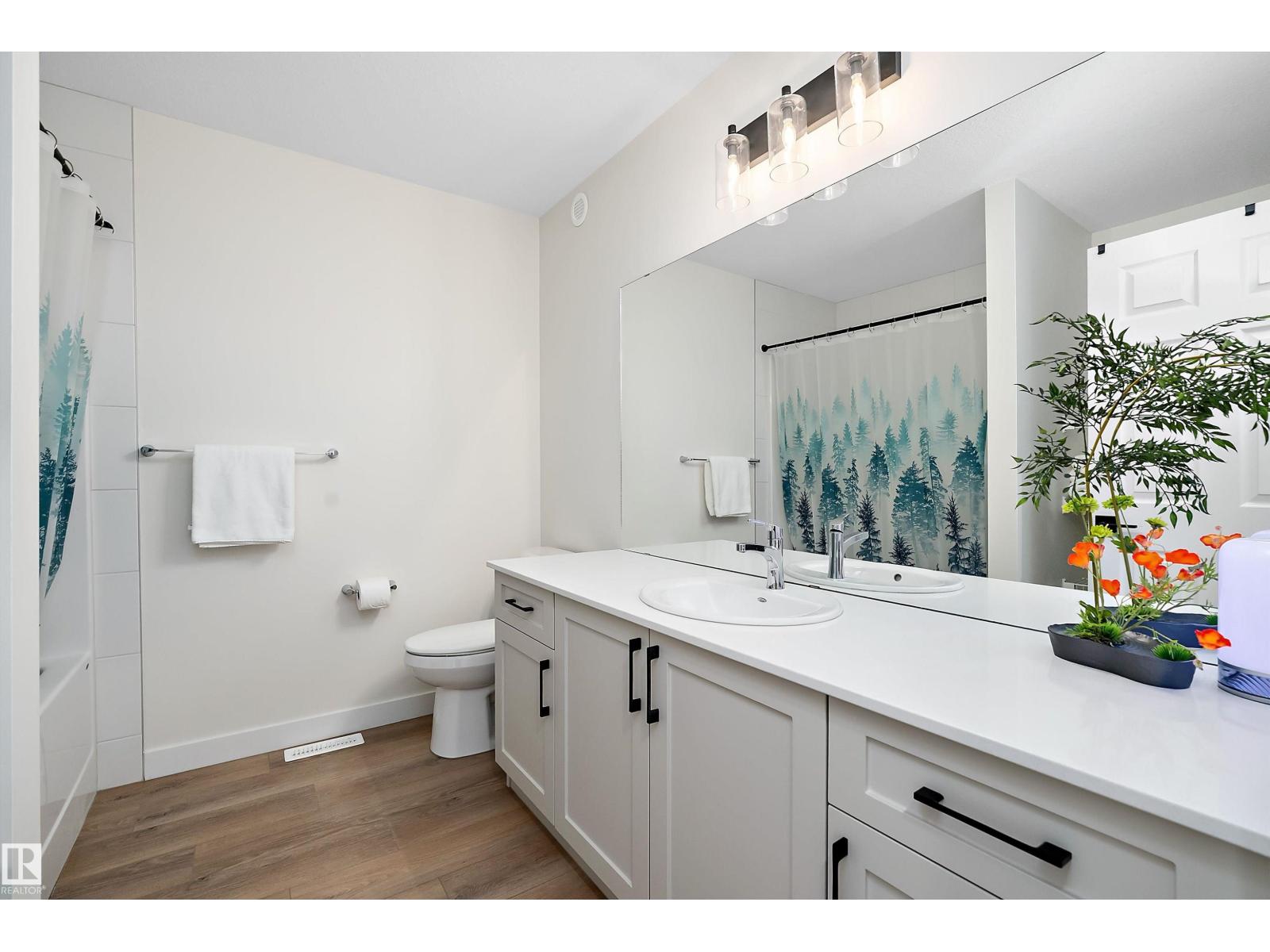 13007 213 ST NW - Image 42