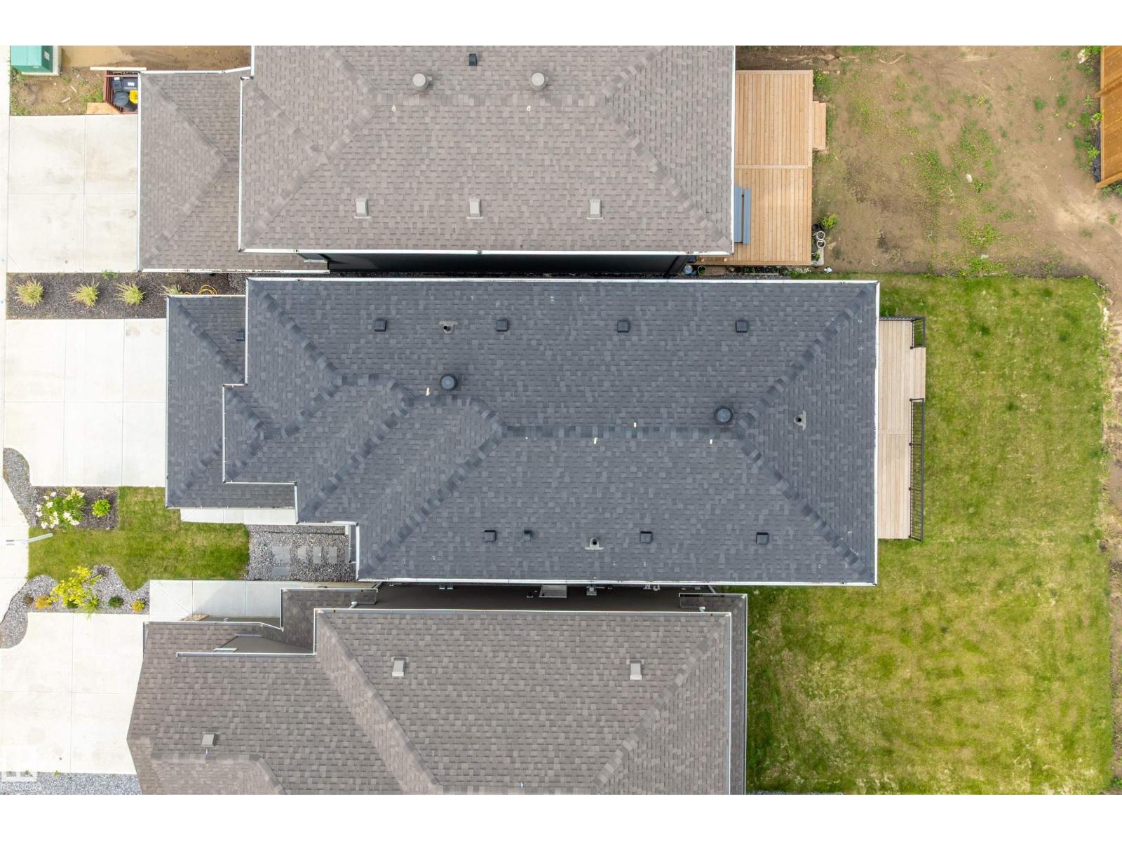 13007 213 ST NW - Image 58