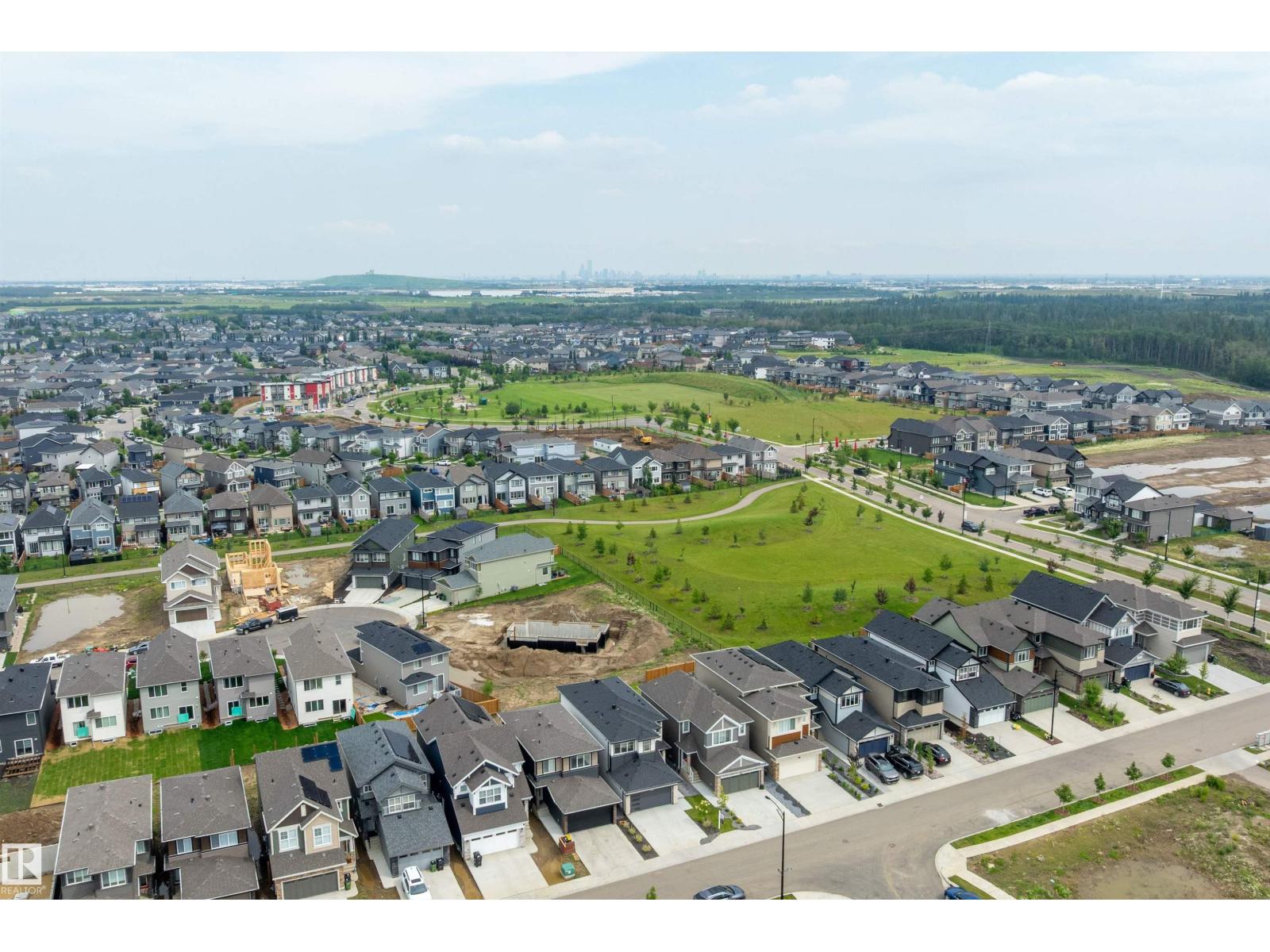 13007 213 ST NW - 62