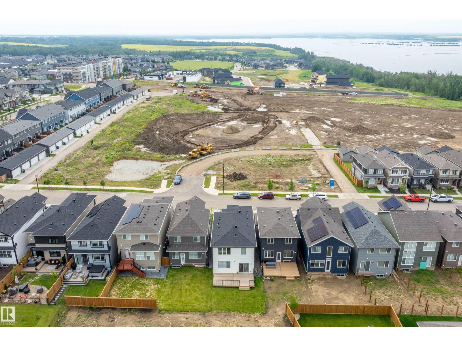 13007 213 ST NW - Image 60