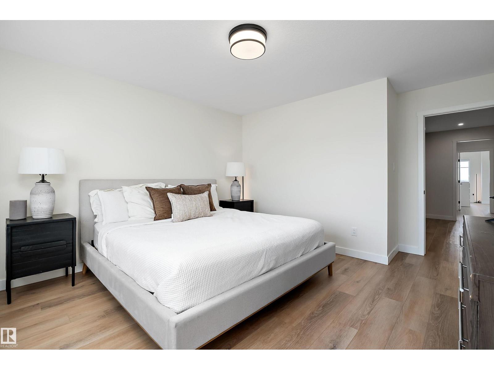 13007 213 ST NW - 26