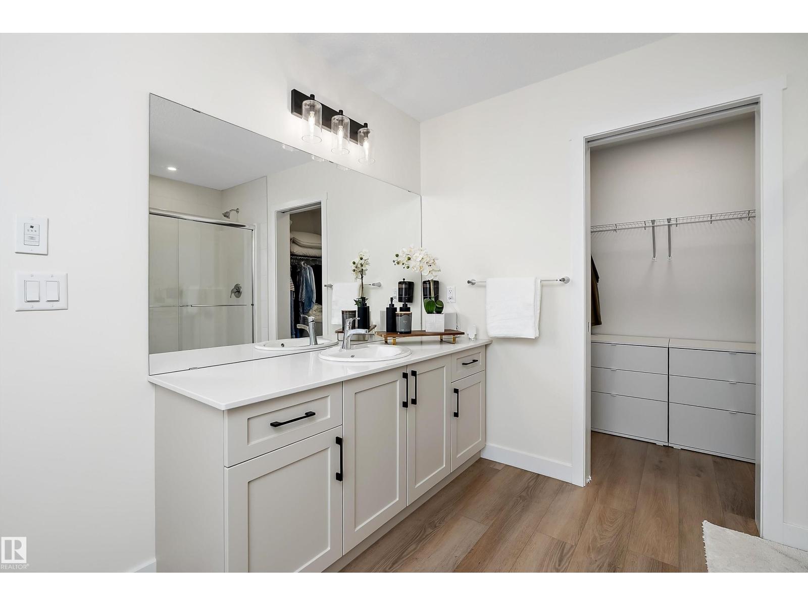 13007 213 ST NW - 29