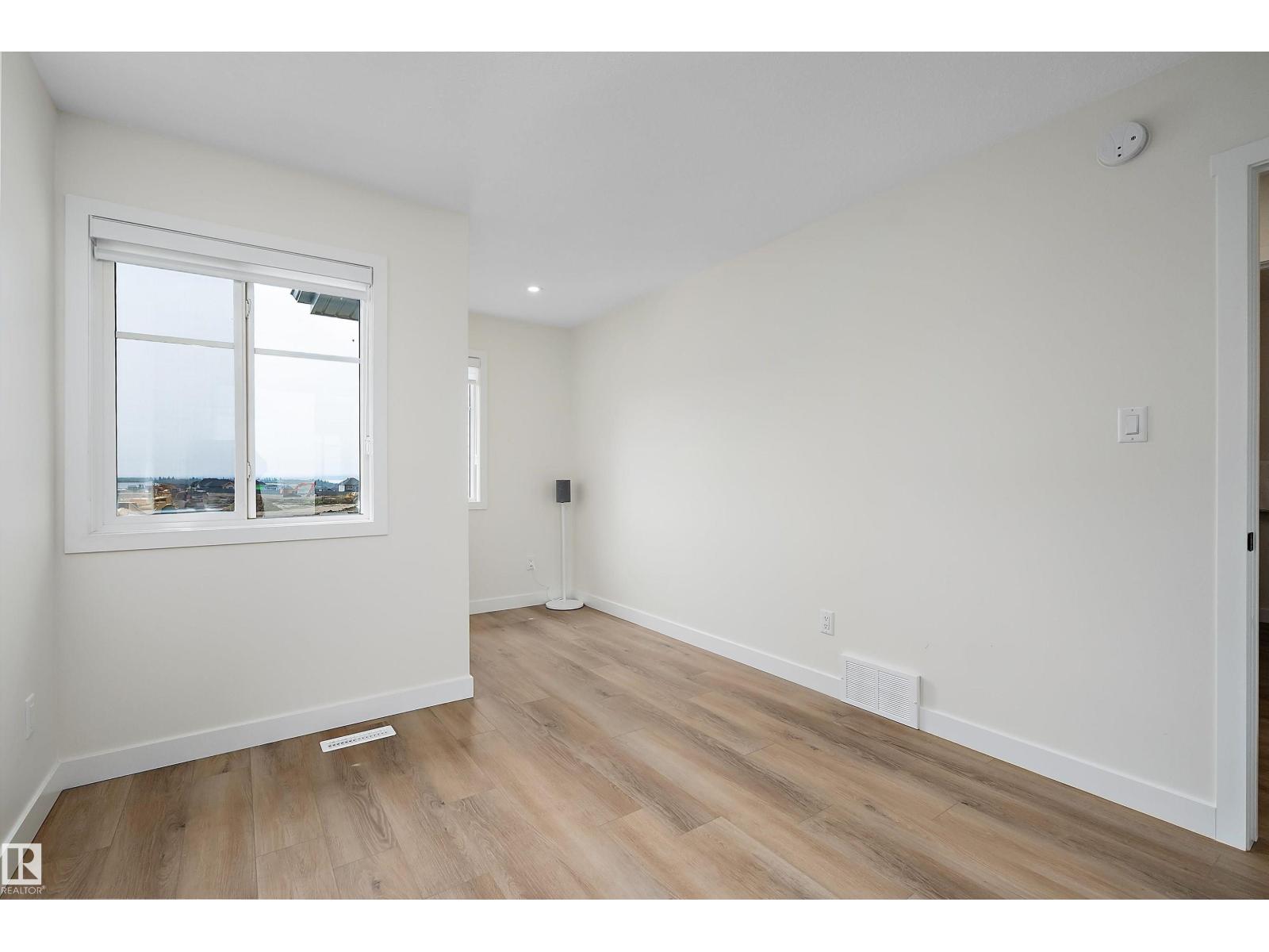 13007 213 ST NW - 39