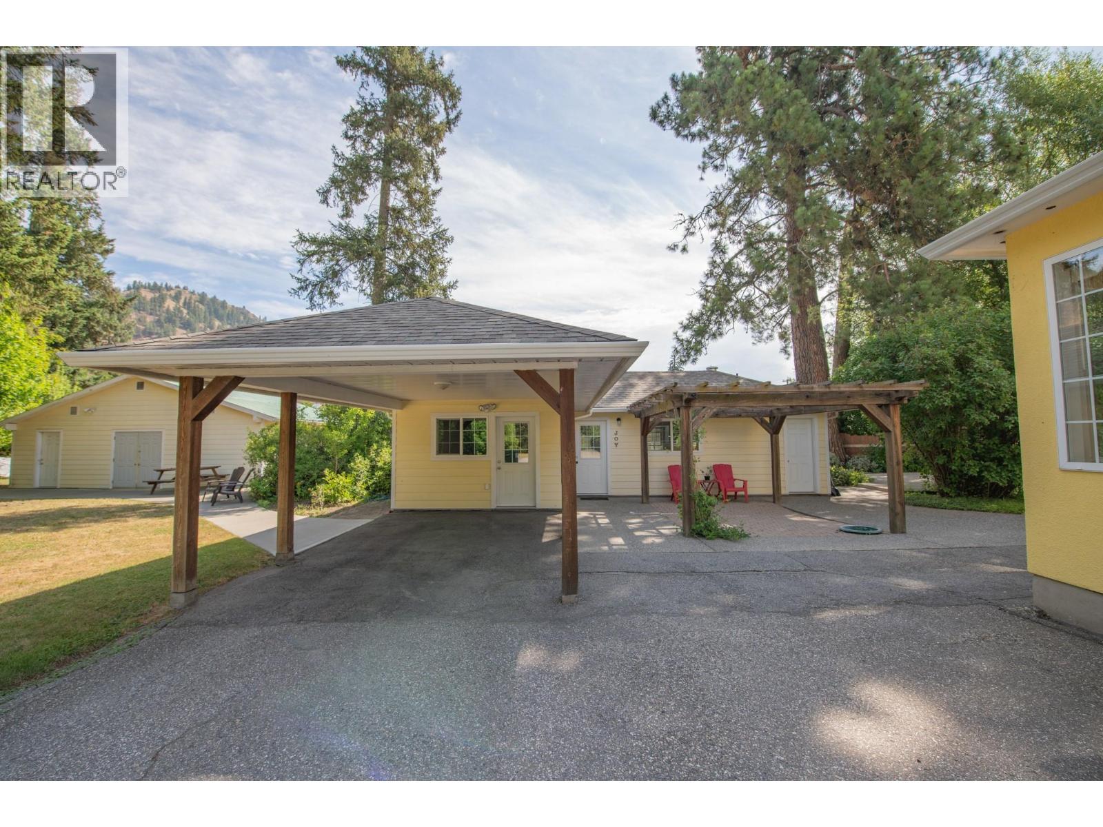 1851 Miller Street - Image 43