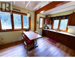 22111 Fountain Valley Road, Lillooet, BC V0K1V0 Photo 16