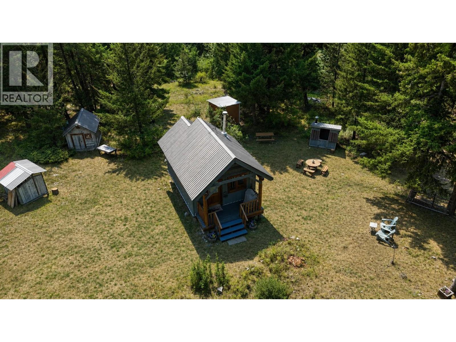 22111 Fountain Valley Road - 9