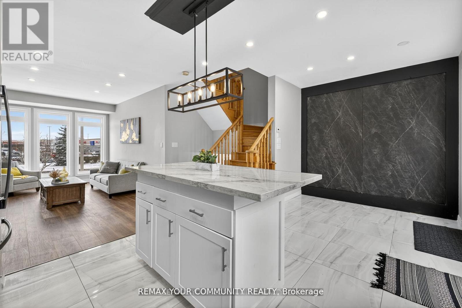 193 ZOKOL DRIVE - 10