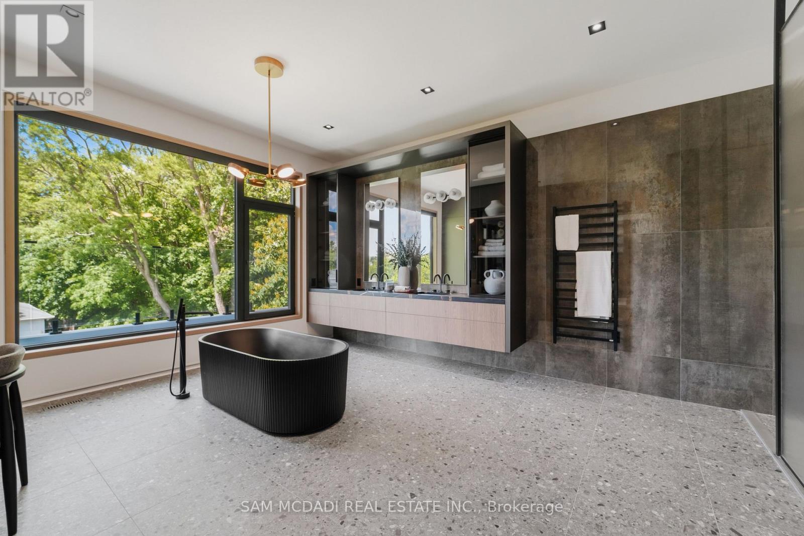 10 PETER MORSE WAY - Image 25