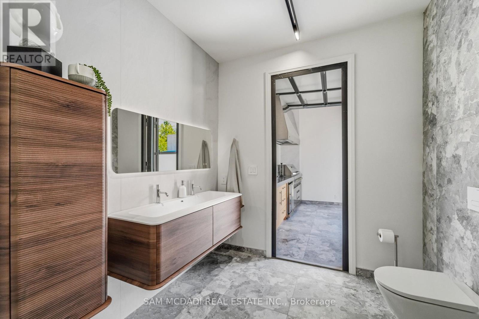 10 PETER MORSE WAY - Image 42