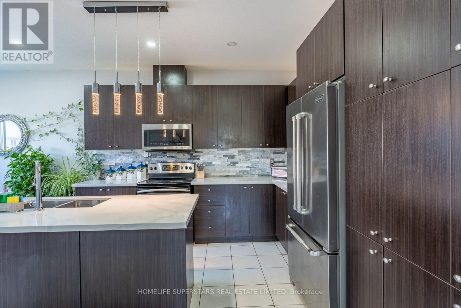 1 WALKER BOULEVARD - 6