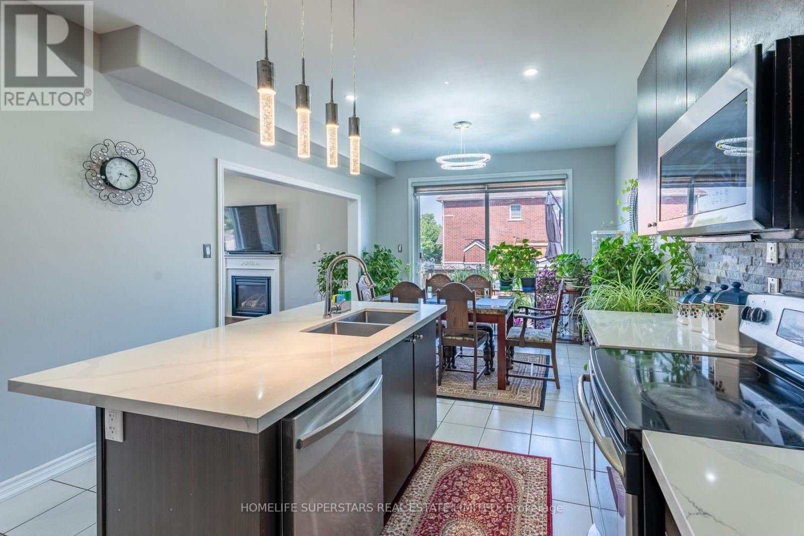 1 WALKER BOULEVARD - 7
