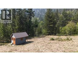 22111 Fountain Valley Road, Lillooet, BC V0K1V0 Photo 34