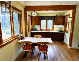 22111 Fountain Valley Road, Lillooet, BC V0K1V0 Photo 14