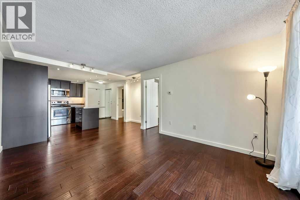 #204 1301 17 Avenue NW - 14