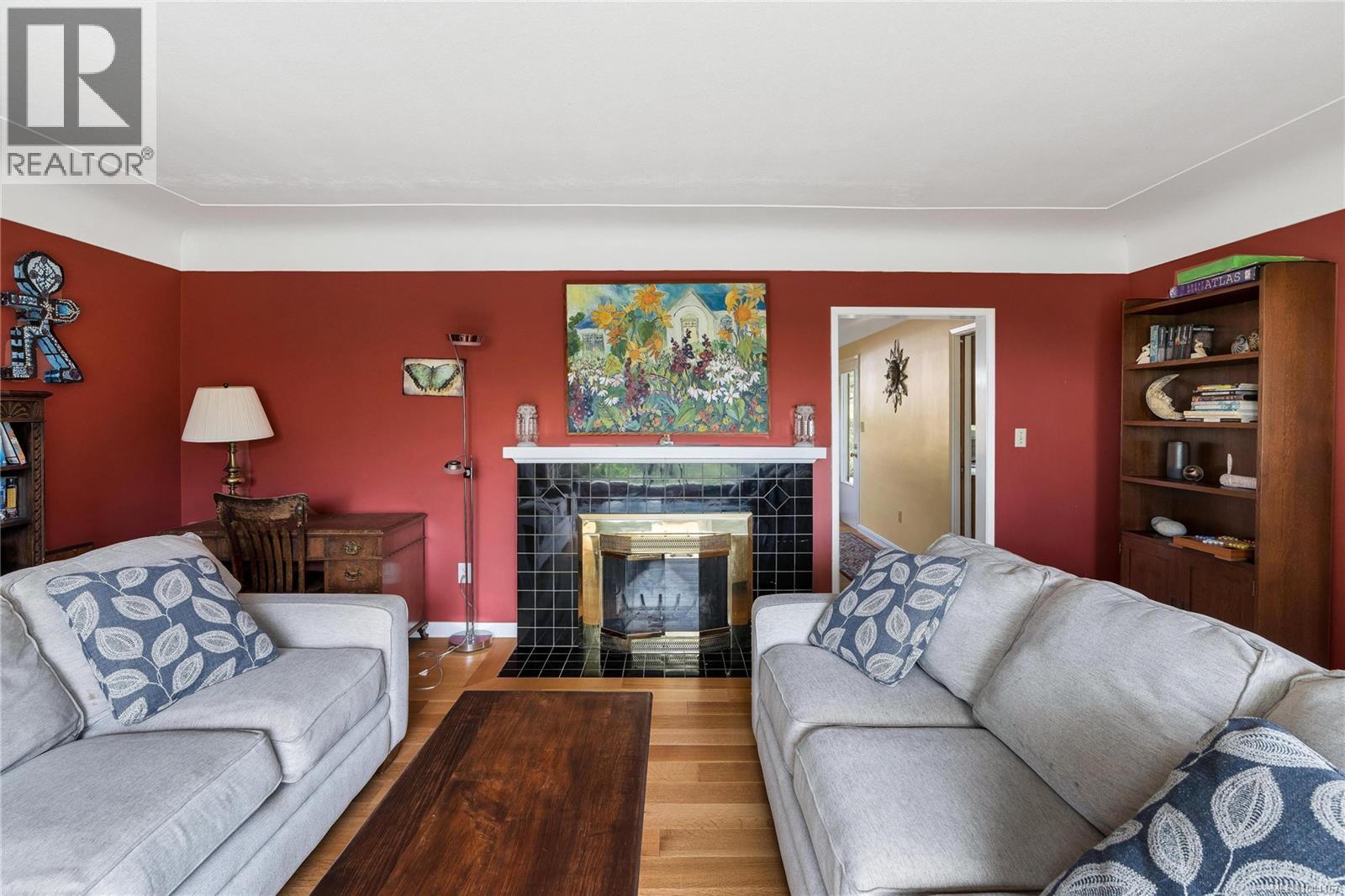 1554 Montgomery Ave - 13