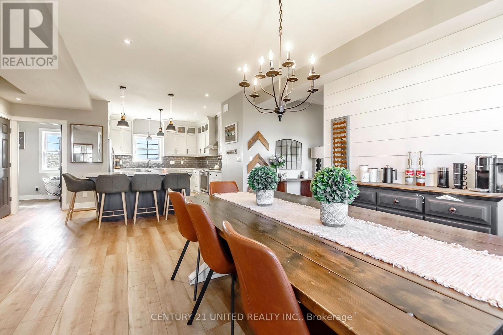 2223 CAMERON LINE - 10