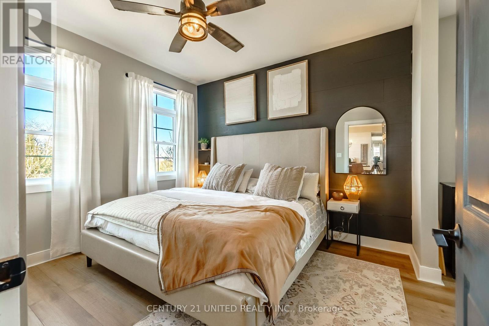 2223 CAMERON LINE - 15
