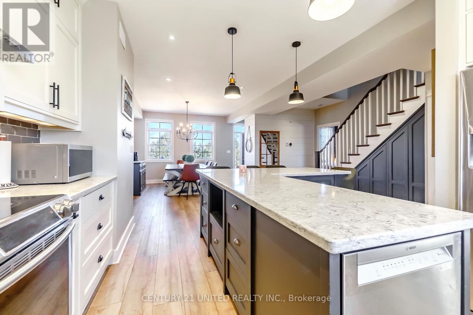 2223 CAMERON LINE - 13