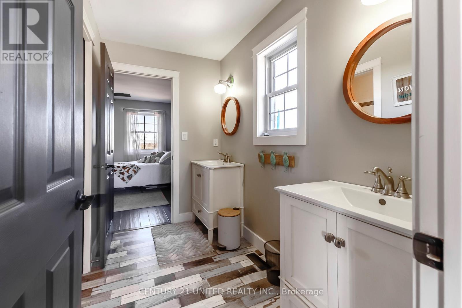 2223 CAMERON LINE - 31
