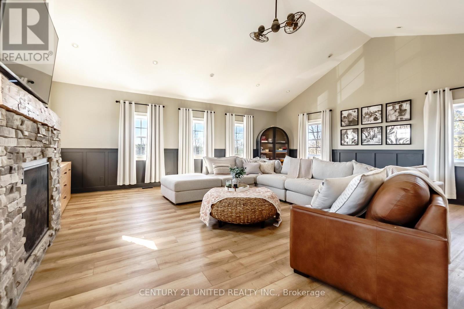 2223 CAMERON LINE - 6