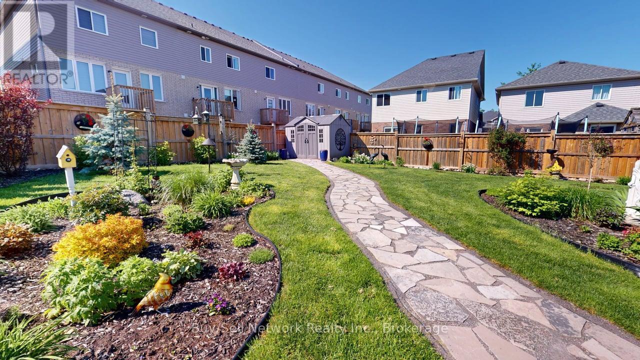 12 SUMMER LANE - 35