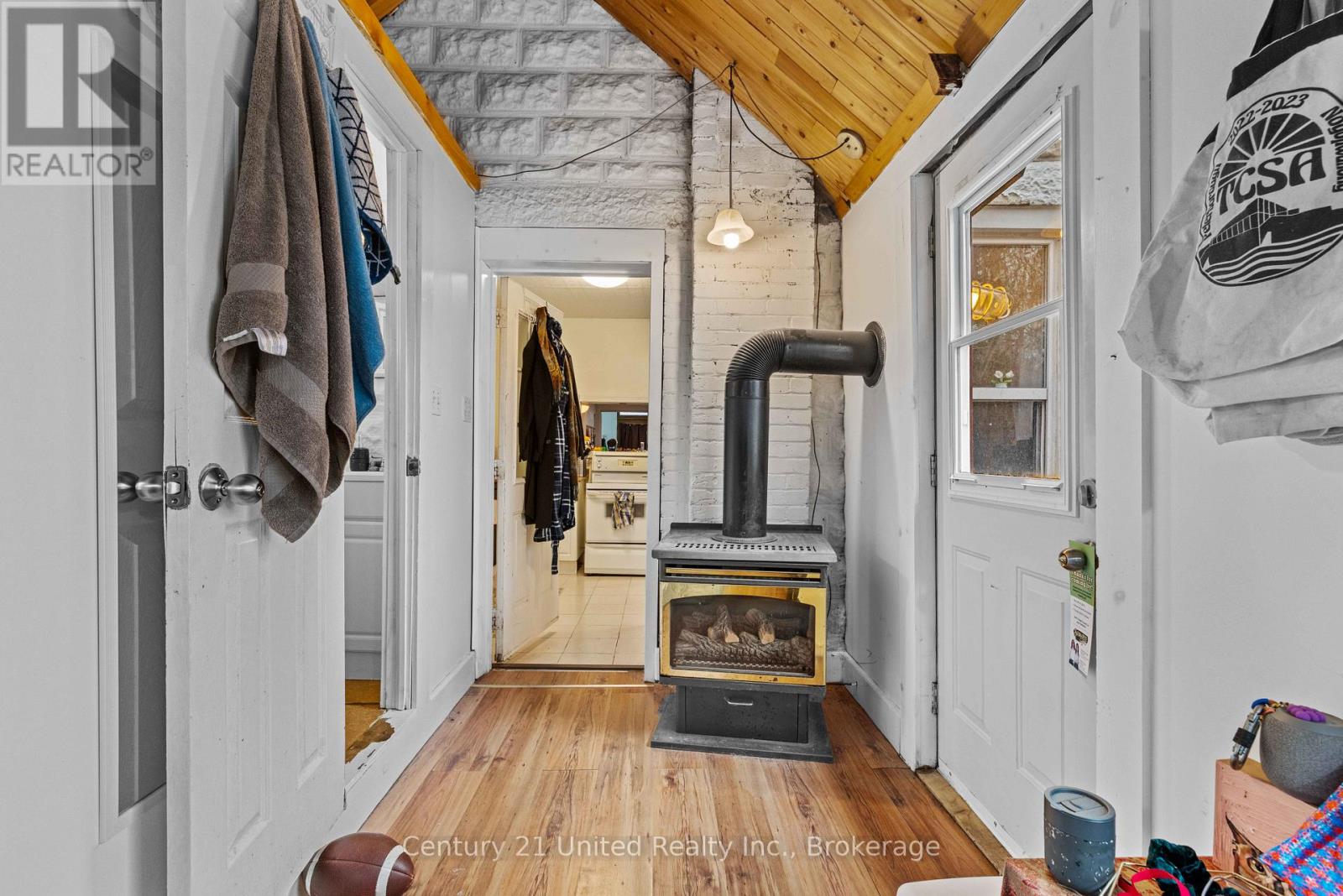 575 BETHUNE STREET - 14