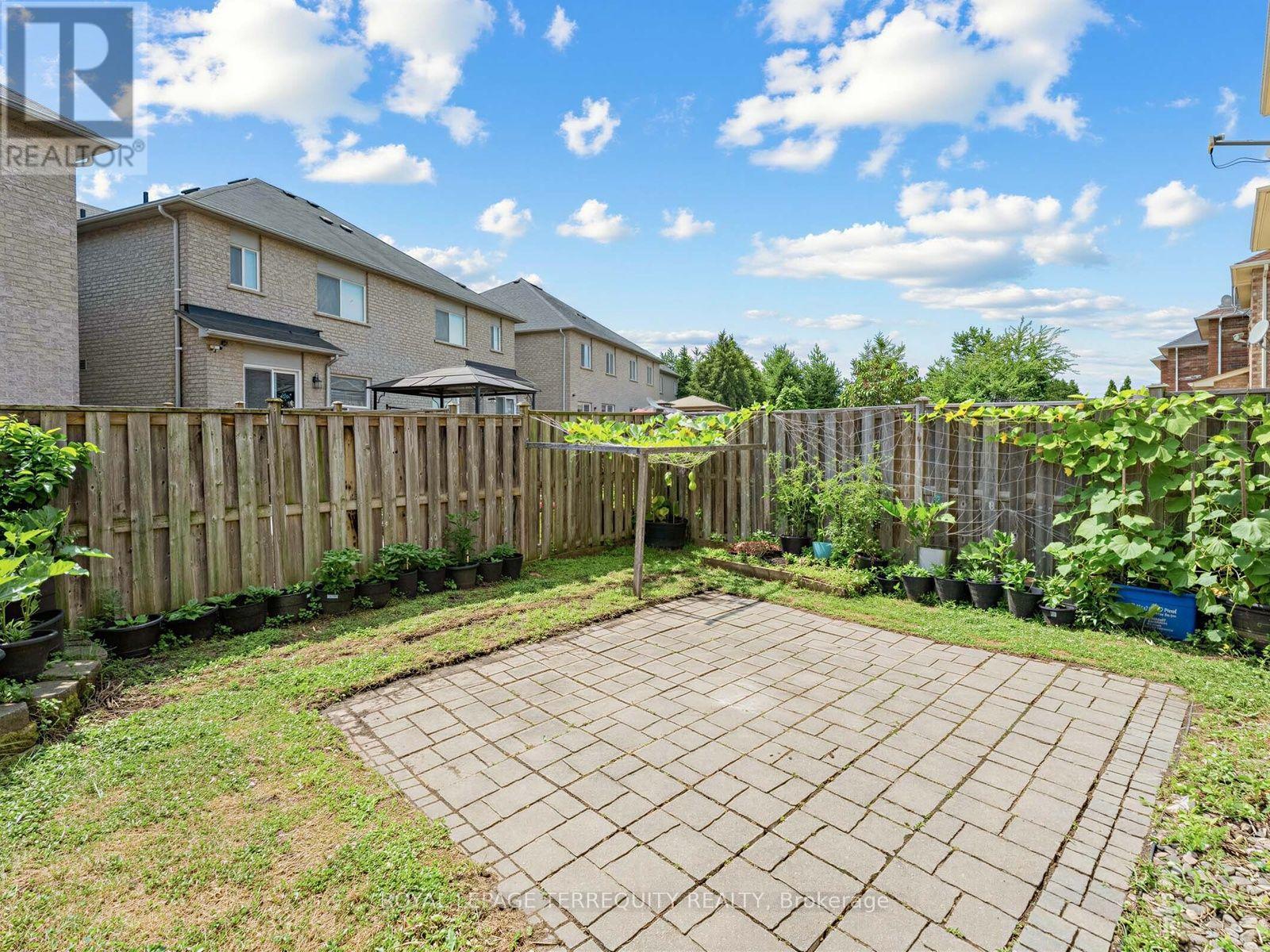 83 TIANALEE CRESCENT - 33