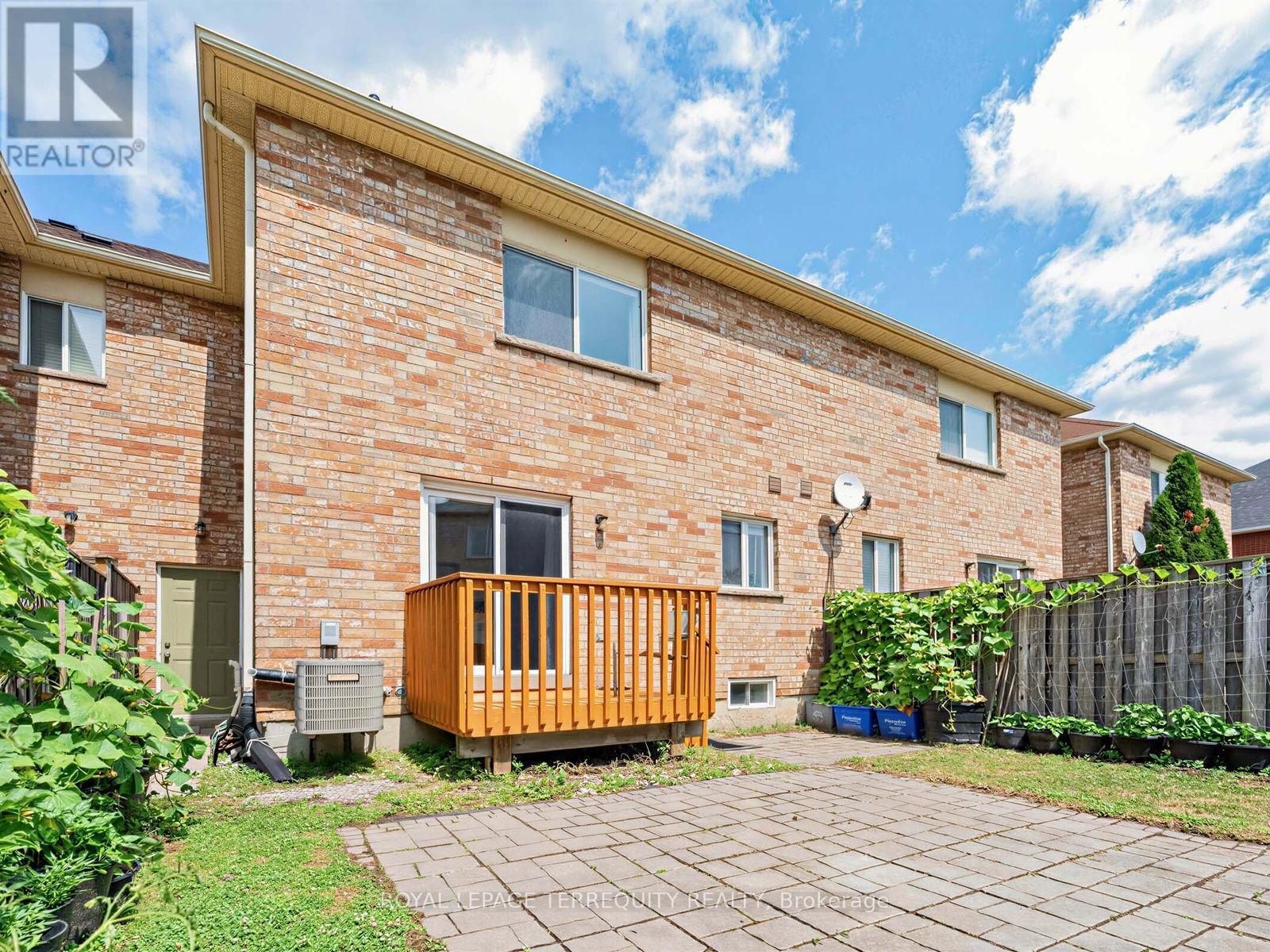 83 TIANALEE CRESCENT - 35