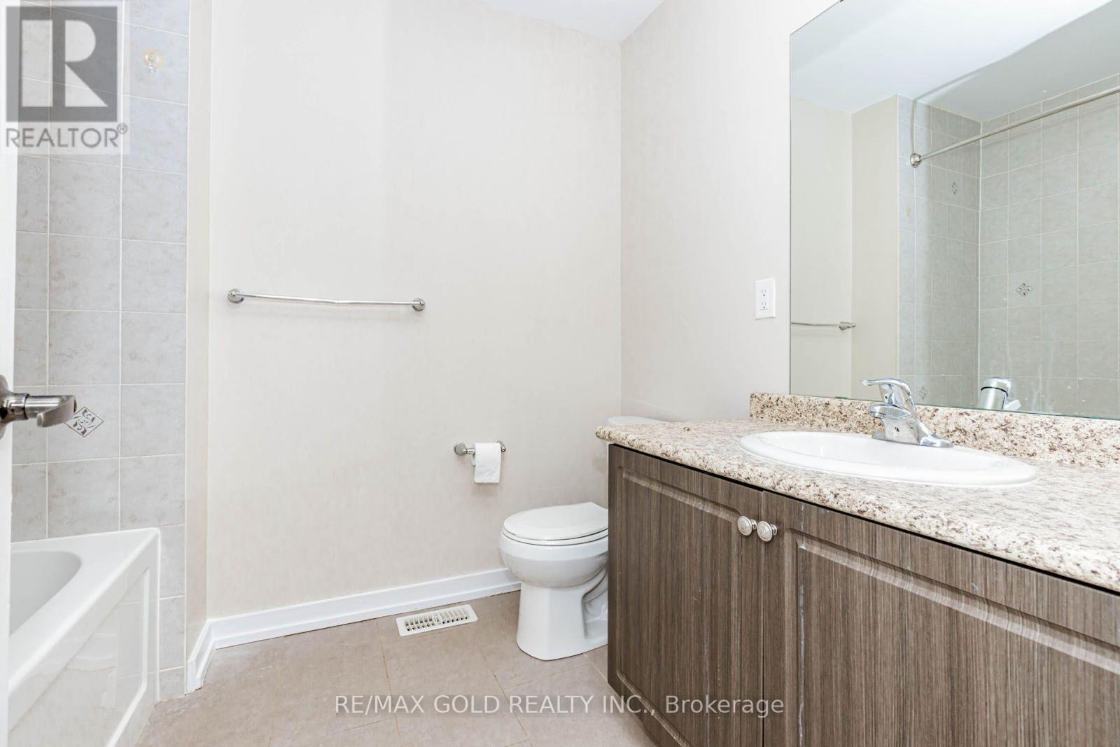 22 CLINTON STREET - 22