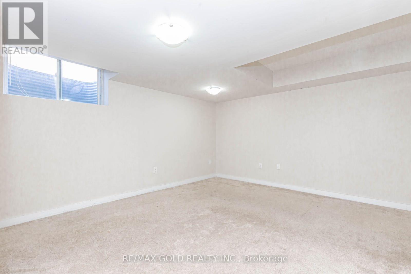 22 CLINTON STREET - 28