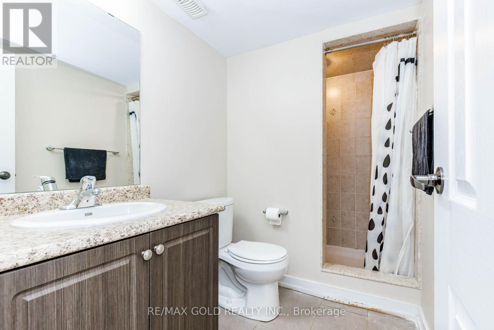 22 CLINTON STREET - 29