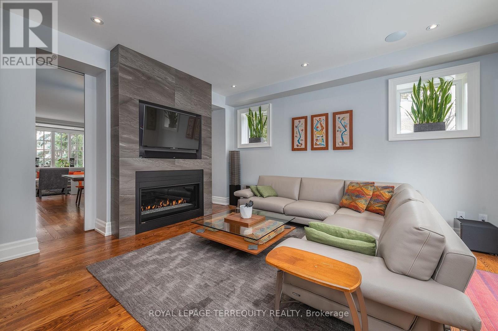 19 BANNON AVENUE - 11