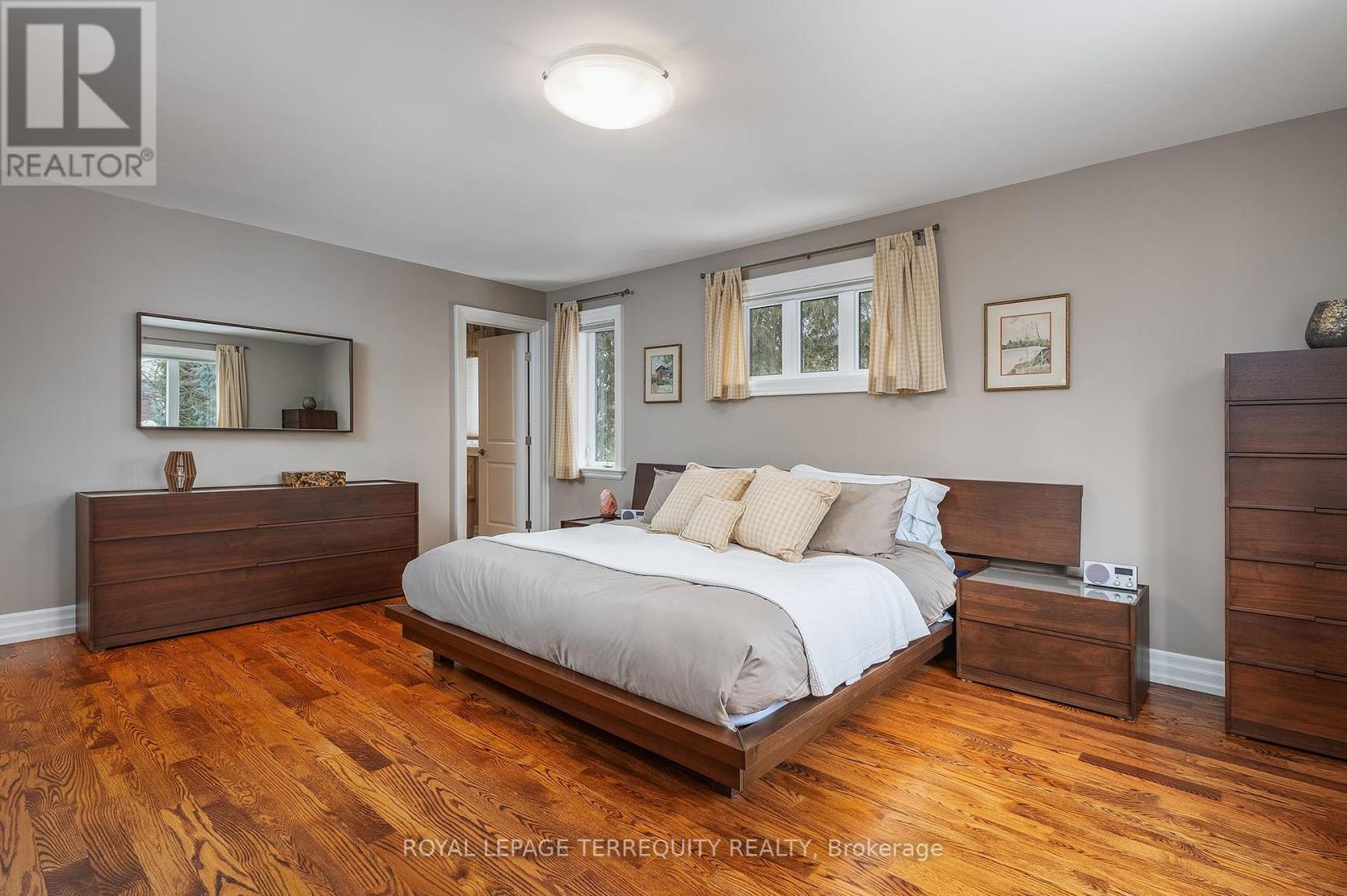 19 BANNON AVENUE - 21