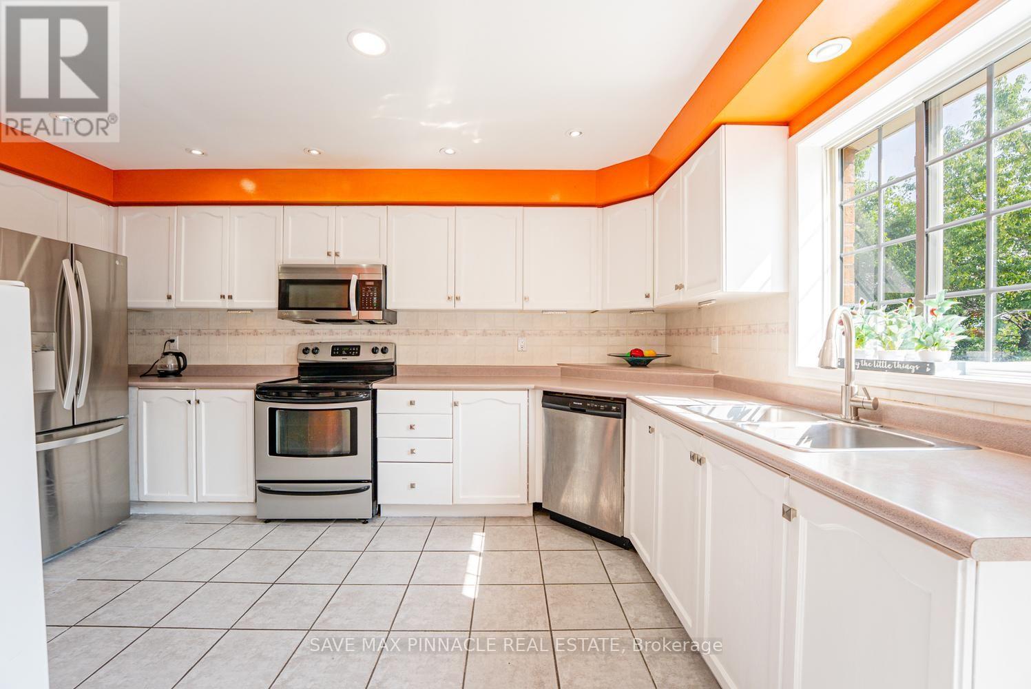 #42 9800 MCLAUGHLIN ROAD - Image 19