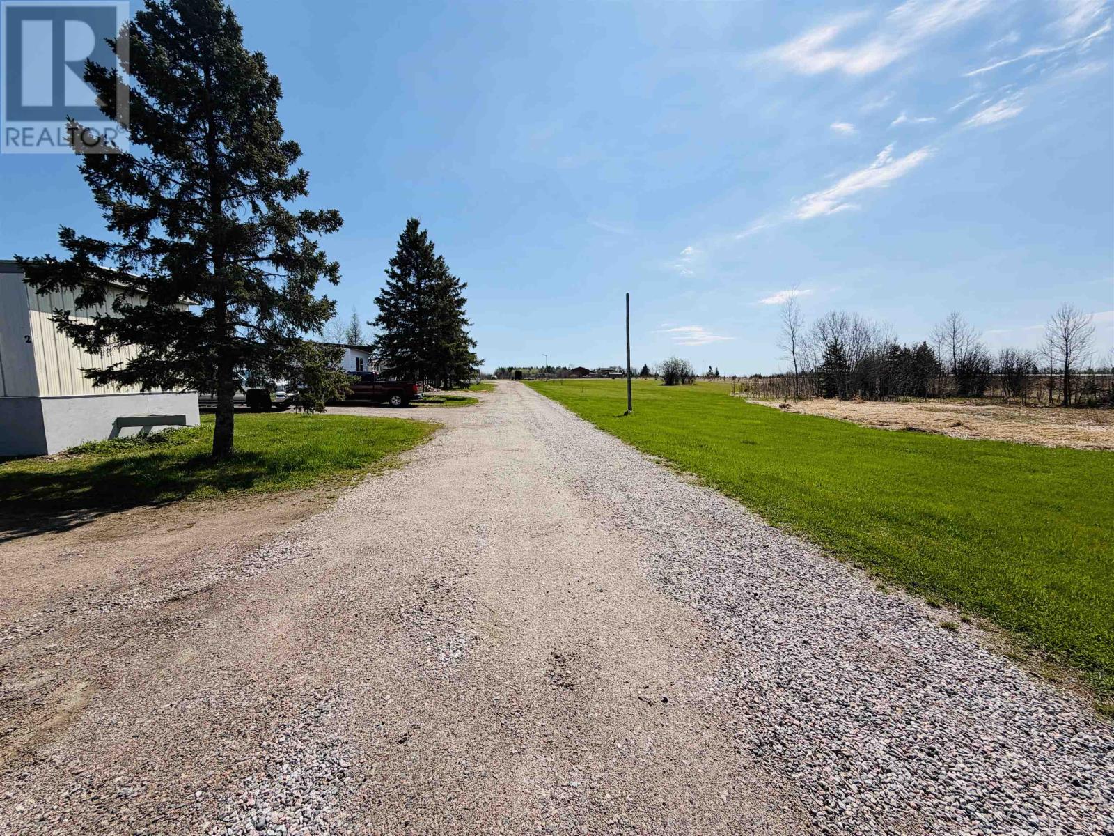 2 27 Minnitaki RD - 24