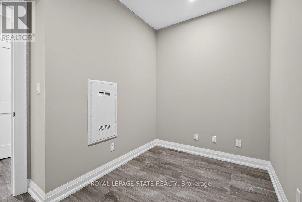 #212 257 MILLEN ROAD - 25